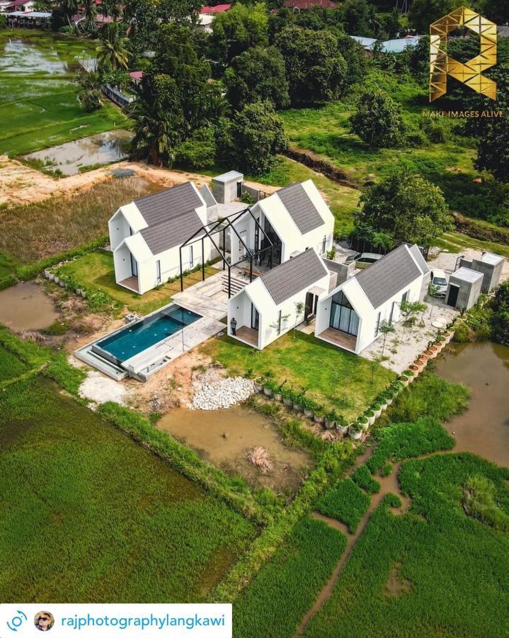 Ezu Isle Langkawi Pool Villa Pantai Cenang  Exteriér fotografie