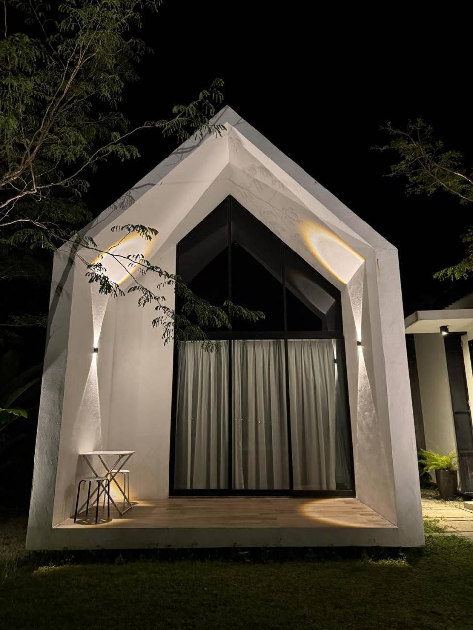 Ezu Isle Langkawi Pool Villa Pantai Cenang  Exteriér fotografie